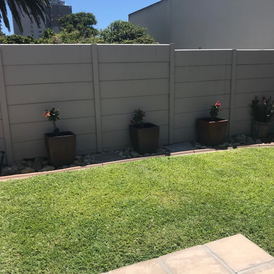 To Let 3 Bedroom Property for Rent in Waves Edge Western Cape